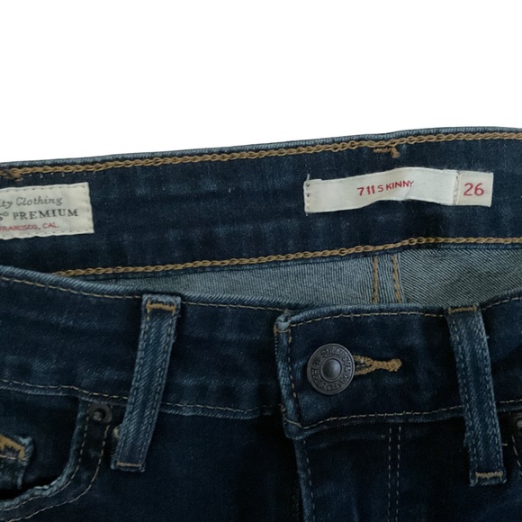 Levis 711 Skinny Dark Wash Denim Blue Jeans Woman’s Size 26 X 27 - Picture 9 of 11